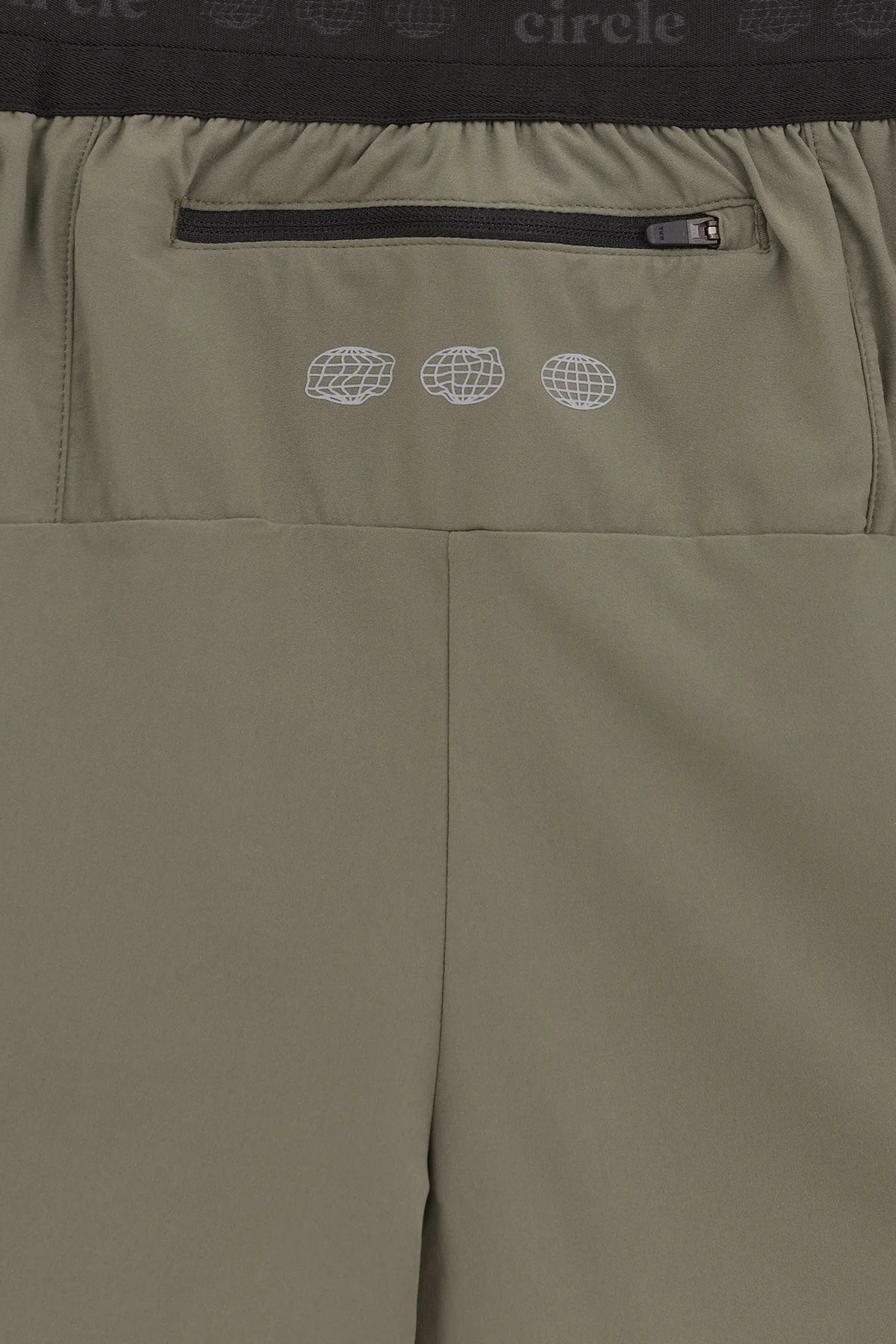 Circle Legend 2-in1 Shorts - Image 3
