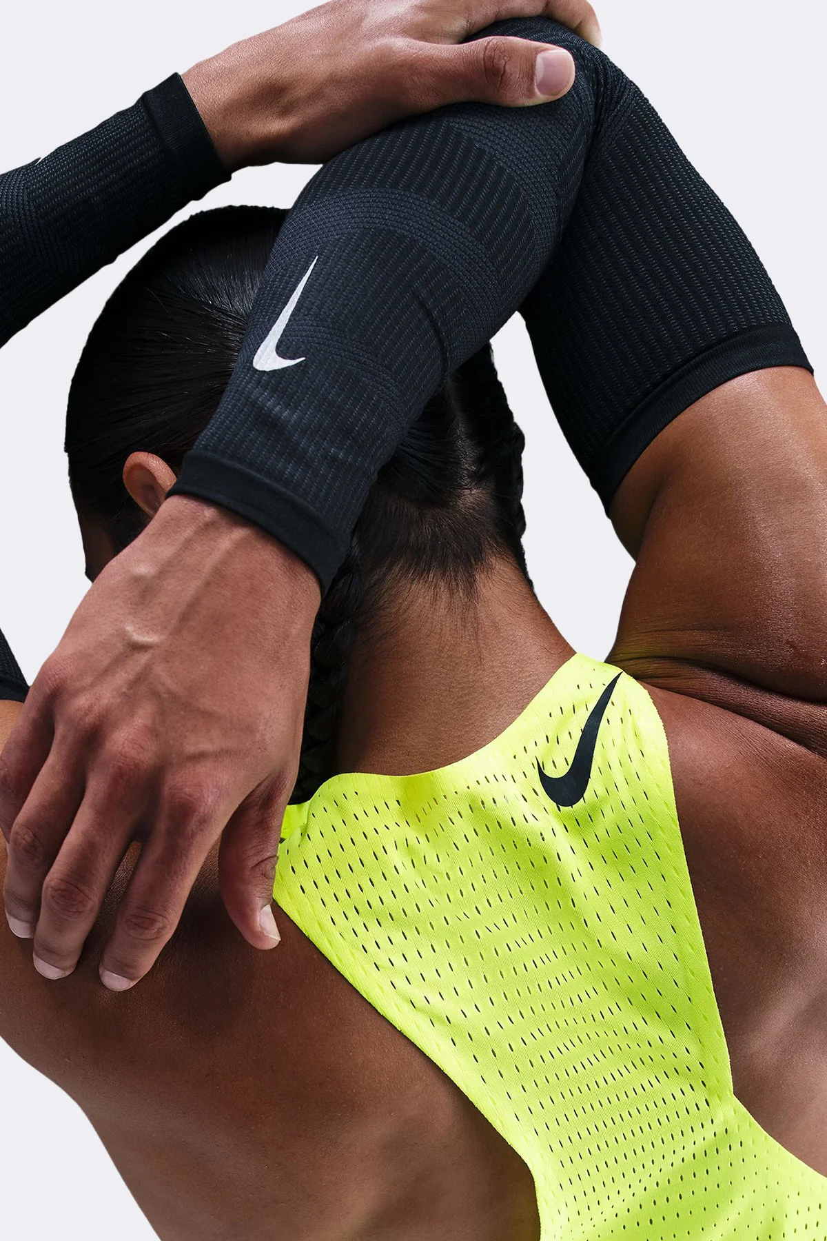 Nike Aeroswift Singlet - Image 4