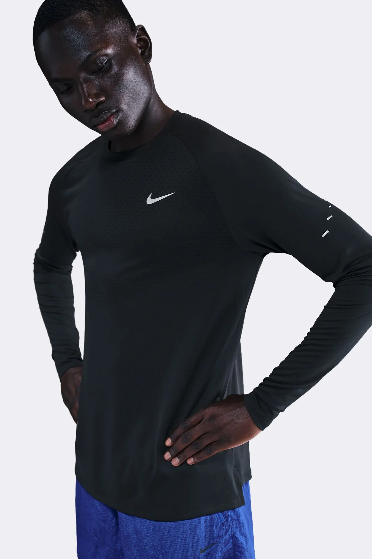 Nike Stride Long Sleeve Top - Image 3