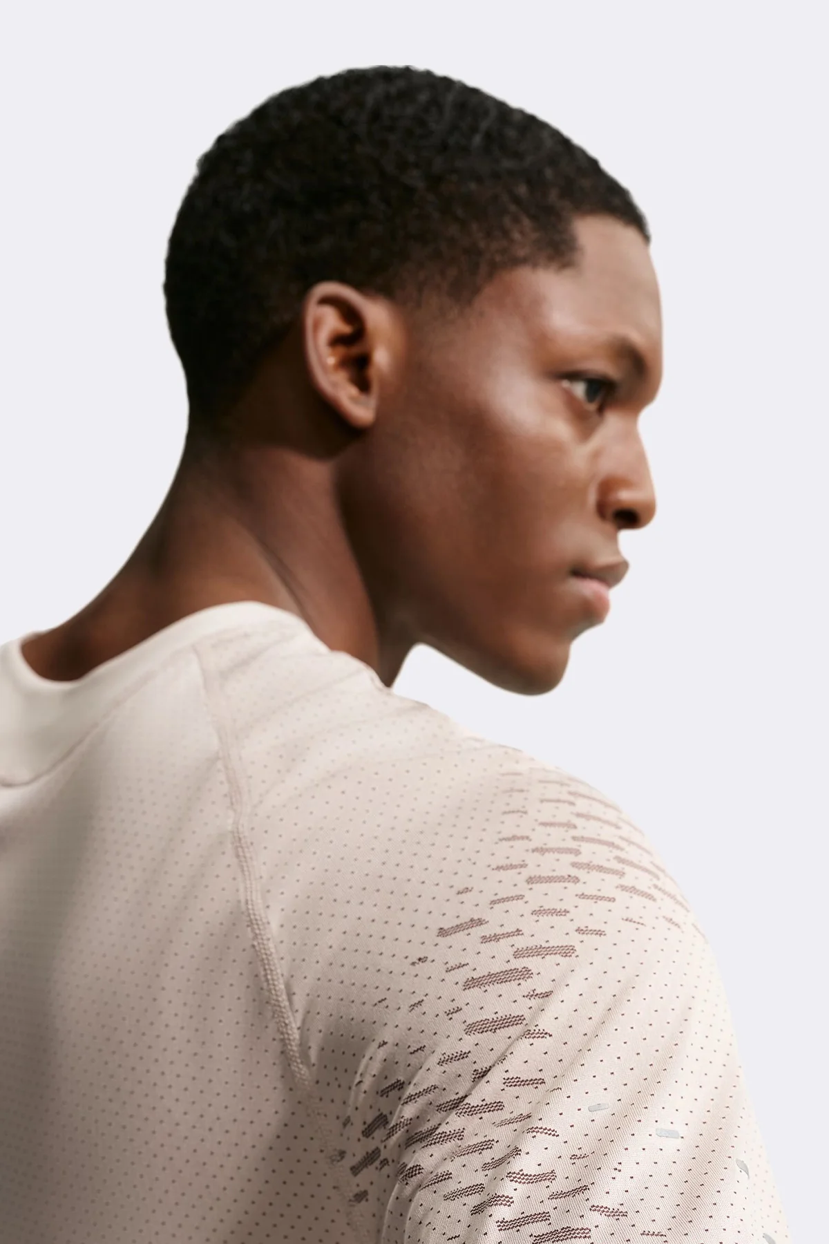 Nike Stride Tee - Image 4
