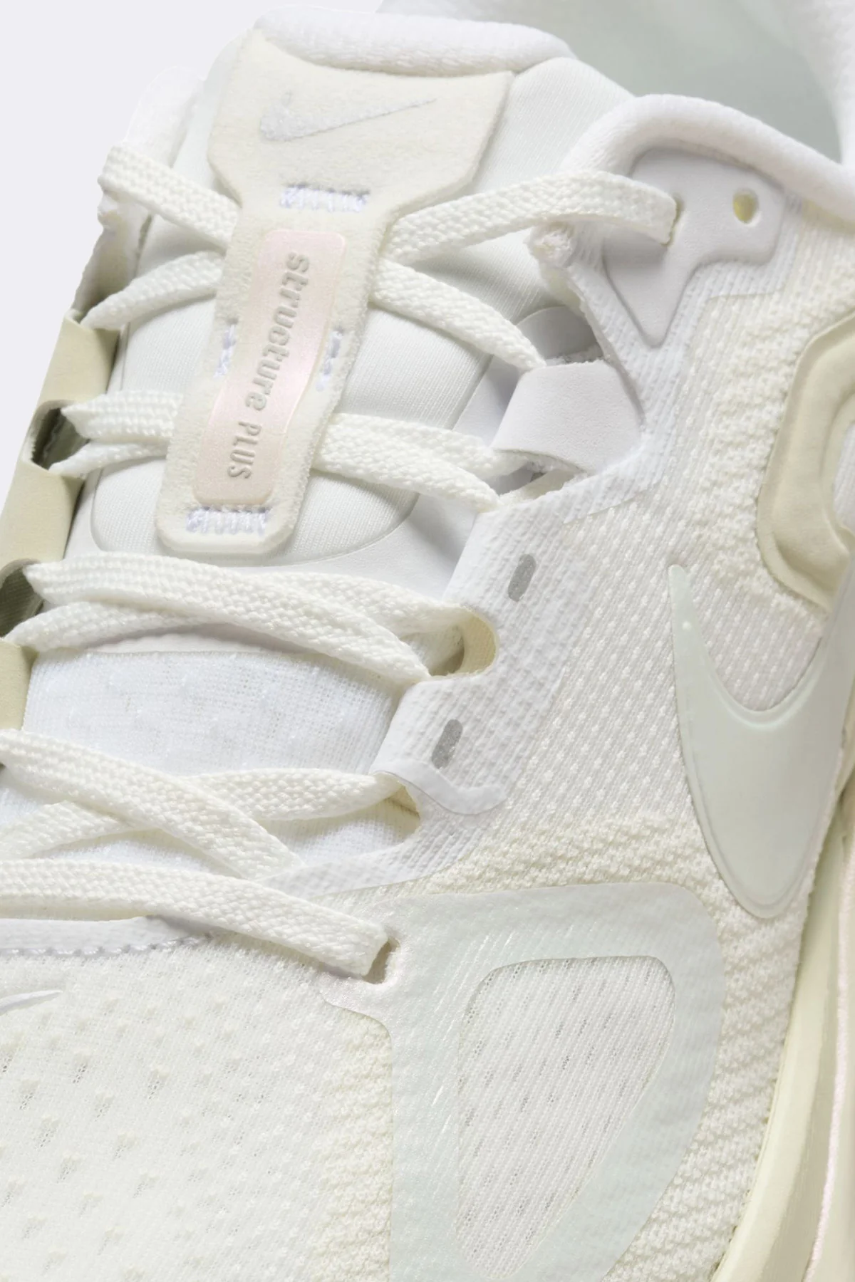 Nike Structure Plus - Image 4