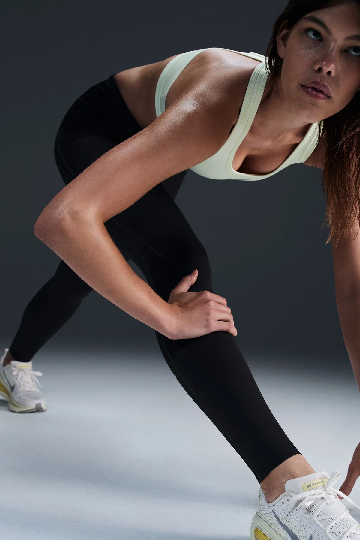 Nike Swift High Rise 7/8 Tights - Image 5