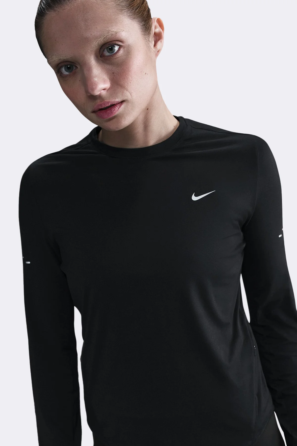 Nike Swift Longsleeve Top - Image 3