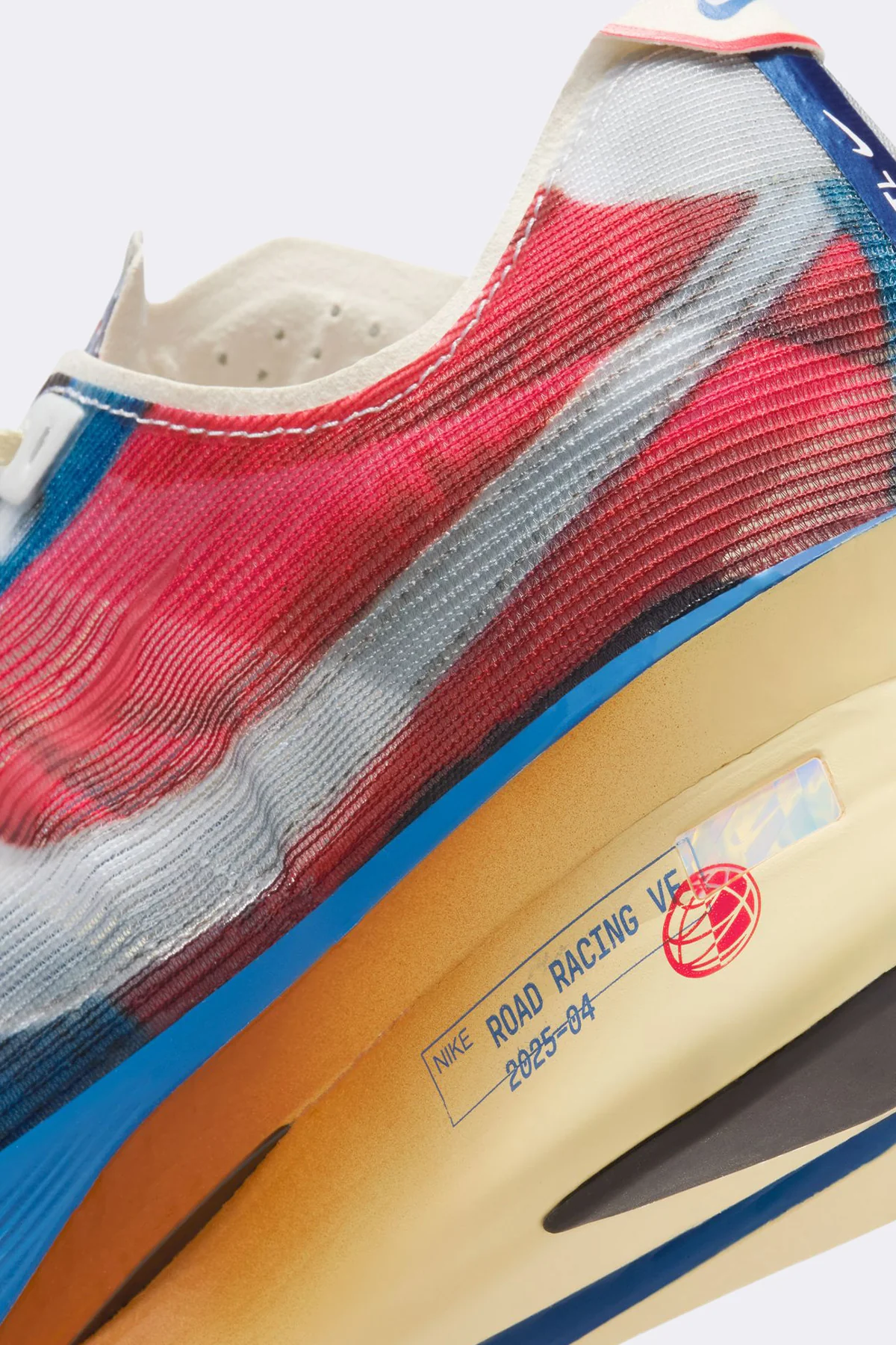 Nike Vaporfly 4 - Image 8