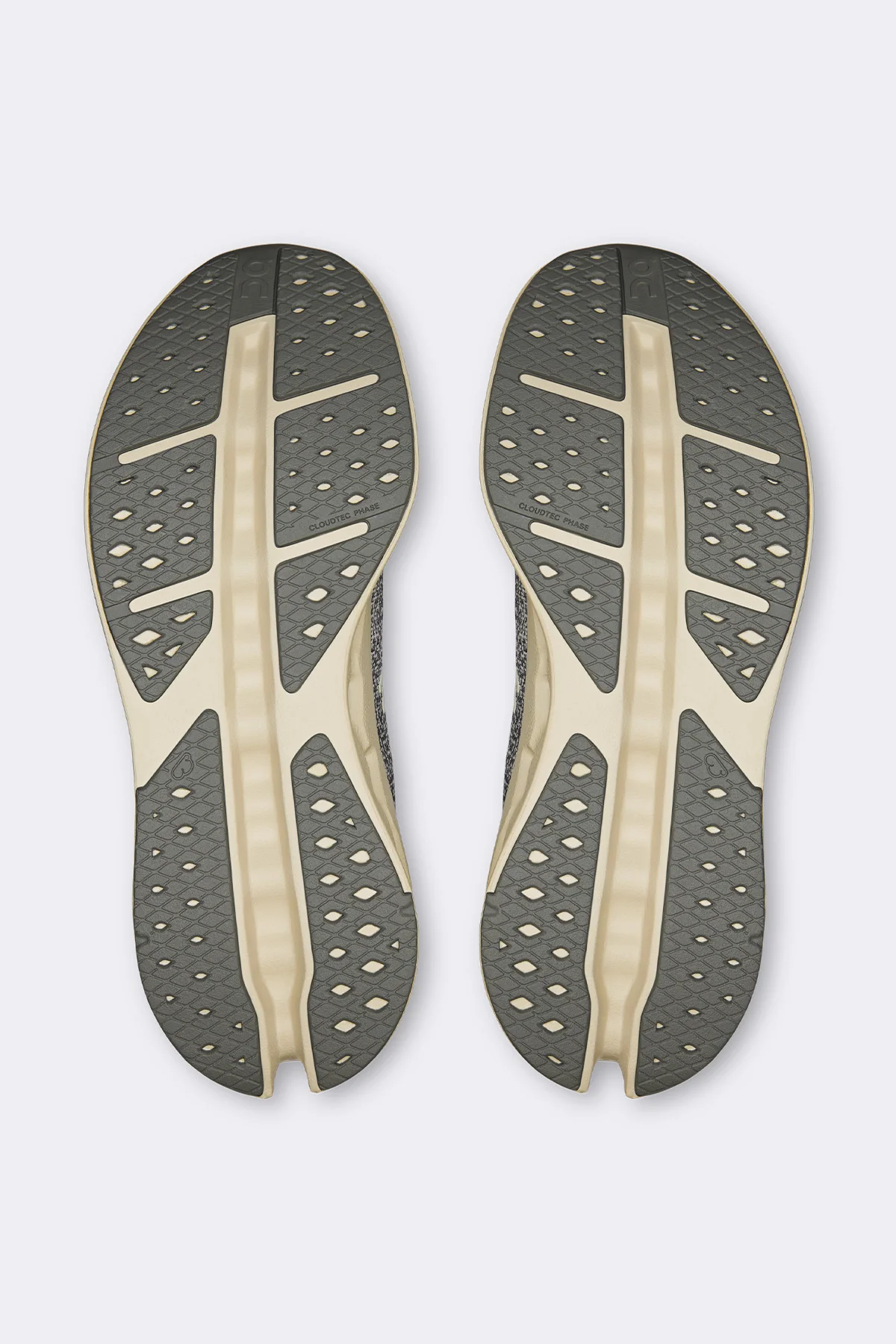 ON Cloudsurfer Max - Image 5